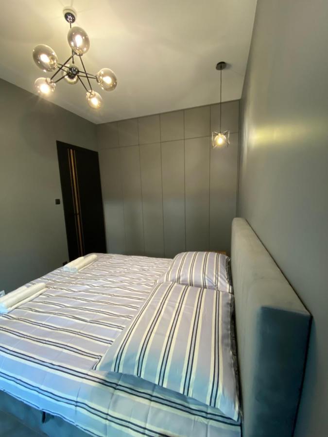 Industrial Vistula Apartment Free Parking & Gym Краков Экстерьер фото