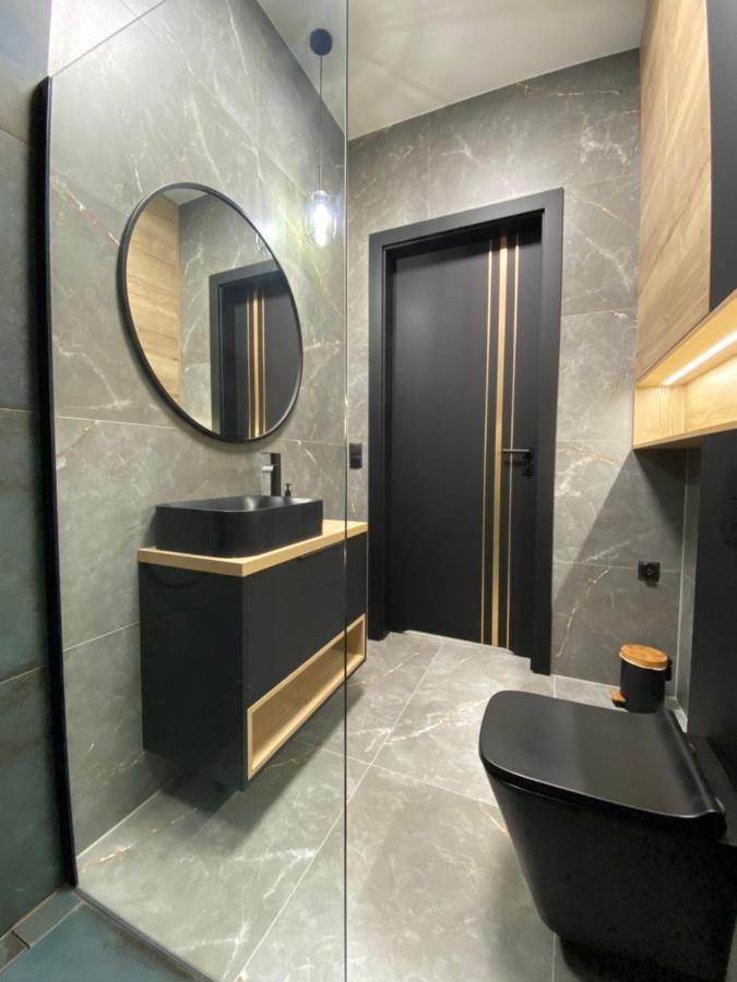 Industrial Vistula Apartment Free Parking & Gym Краков Экстерьер фото
